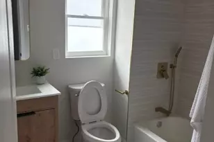 321 Emily St, Philadelphia, PA 19148 - Photo 5