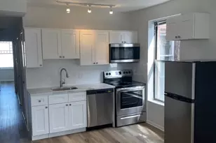 1904 Fairmount Ave, Philadelphia, PA 19130 - Photo 3