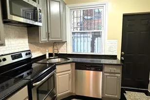 2122 McClellan St, Philadelphia, PA 19145 - Photo 5