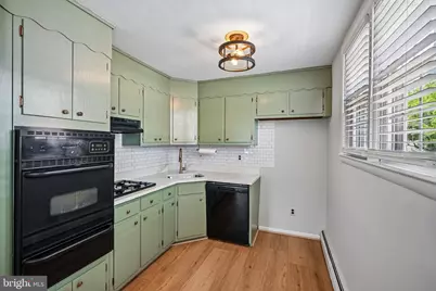 7810 Winston Road, Philadelphia, PA 19118 - Photo 11