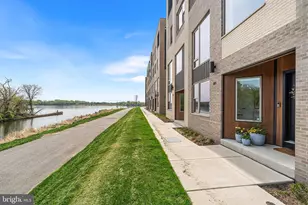 3117 Pierview Ln, Philadelphia, PA 19125 - Photo 5