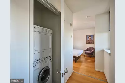 210 W Washington Square #8SW, Philadelphia, PA 19106 - Photo 35