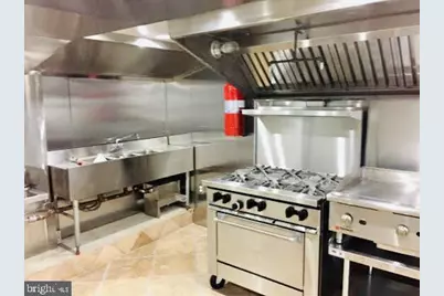 727 S 2nd Street #COMMERCIAL UNIT, Philadelphia, PA 19147 - Photo 3