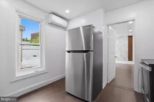 250 E Girard Ave, Philadelphia, PA 19125 - Photo 3