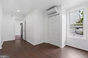 250 E Girard Ave, Philadelphia, PA 19125 - Photo 9