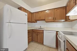 165 Parker Ave, Philadelphia, PA 19128 - Photo 33
