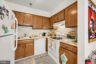 165 Parker Ave, Philadelphia, PA 19128 - Photo 13