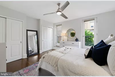 913 S 10th Street, Philadelphia, PA 19147 - Photo 15