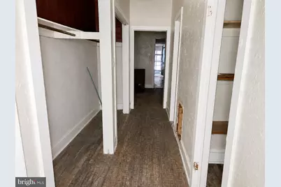 7032 Woodland Avenue, Philadelphia, PA 19142 - Photo 5