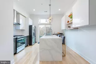 2147 Cross St, Philadelphia, PA 19146 - Photo 7