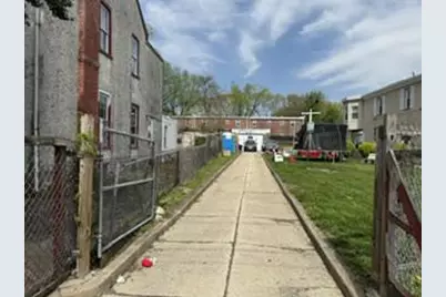 229 E Price Street, Philadelphia, PA 19144 - Photo 51