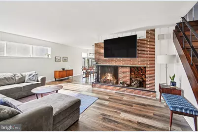 916 E Gowen Avenue, Philadelphia, PA 19150 - Photo 15