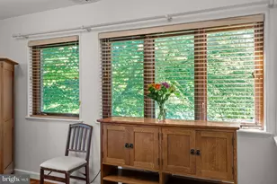 126 W Gravers Ln, Philadelphia, PA 19118 - Photo 23