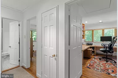 126 W Gravers Lane, Philadelphia, PA 19118 - Photo 27
