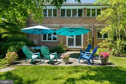 126 W Gravers Lane, Philadelphia, PA 19118 - Photo 43