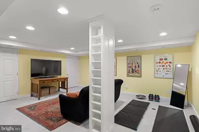 126 W Gravers Lane, Philadelphia, PA 19118 - Photo 37