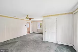 12209 Thornton Rd, Philadelphia, PA 19154 - Photo 11