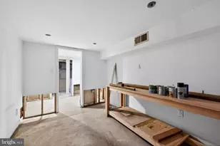 2757 E Pacific St, Philadelphia, PA 19134 - Photo 13
