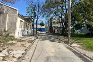 2536 N Warnock St, Philadelphia, PA 19133 - Photo 19