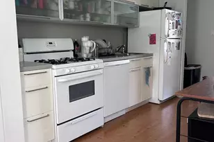 1112 Locust St, Philadelphia, PA 19107 - Photo 5