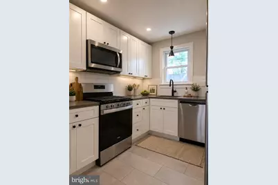2131 Mountain Street, Philadelphia, PA 19145 - Photo 5