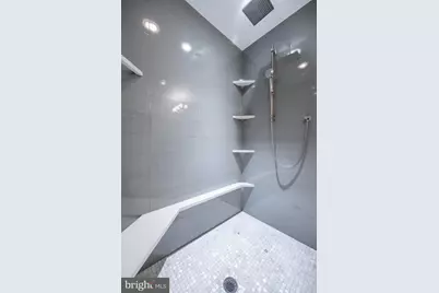 420 S 11th Street, Philadelphia, PA 19147 - Photo 33