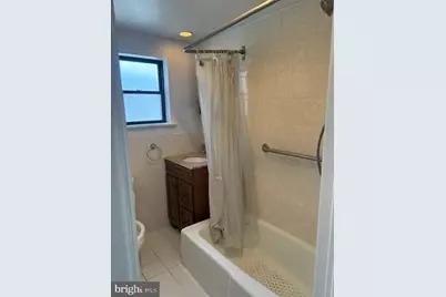 913 McClellan Street, Philadelphia, PA 19148 - Photo 17