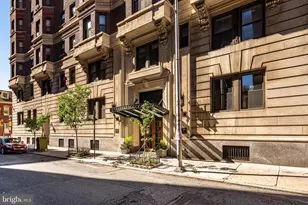 250 S 13th St, Philadelphia, PA 19107 - Photo 3