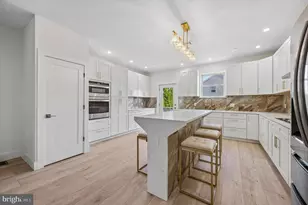 6995-8 Pechin St, Philadelphia, PA 19128 - Photo 13