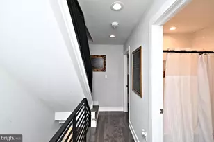 1806 N Marshall St, Philadelphia, PA 19122 - Photo 9