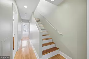 2405 Catharine St, Philadelphia, PA 19146 - Photo 11
