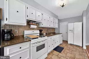 7635 Burholme Ave, Philadelphia, PA 19111 - Photo 13