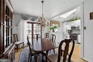 878 Morefield Rd, Philadelphia, PA 19115 - Photo 11