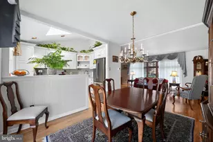 878 Morefield Rd, Philadelphia, PA 19115 - Photo 9