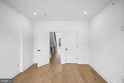 1311 S 32nd Street, Philadelphia, PA 19146 - Photo 17
