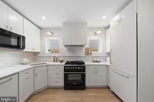 809 S 19th St, Philadelphia, PA 19146 - Photo 15
