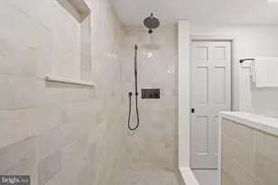 809 S 19th St, Philadelphia, PA 19146 - Photo 53