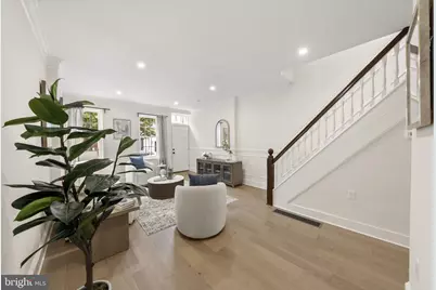809 S 19th Street, Philadelphia, PA 19146 - Photo 9