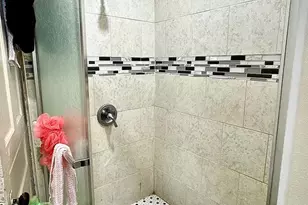 707 S 52nd St, Philadelphia, PA 19143 - Photo 19