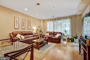 934 N 3rd St, Philadelphia, PA 19123 - Photo 7