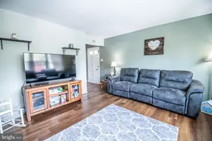 7242 Valley Ave, Philadelphia, PA 19128 - Photo 9