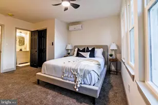 7142 Lawndale Ave, Philadelphia, PA 19111 - Photo 15