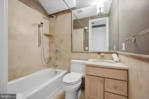 915 Clinton St, Philadelphia, PA 19107 - Photo 25