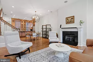 915 Clinton St, Philadelphia, PA 19107 - Photo 5