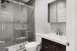 2238 Oakford St, Philadelphia, PA 19146 - Photo 21