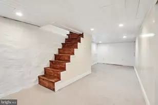 2527 S Hicks St, Philadelphia, PA 19145 - Photo 29