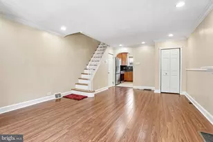2527 S Hicks St, Philadelphia, PA 19145 - Photo 7