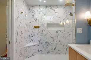 7621 St Martins Ln, Philadelphia, PA 19118 - Photo 21