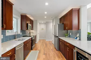 7621 St Martins Ln, Philadelphia, PA 19118 - Photo 11