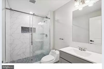 2620 Emerald Street, Philadelphia, PA 19125 - Photo 9